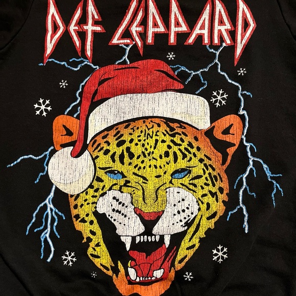 Women’s Def Leppard Christmas Sweater - Picture 2 of 4
